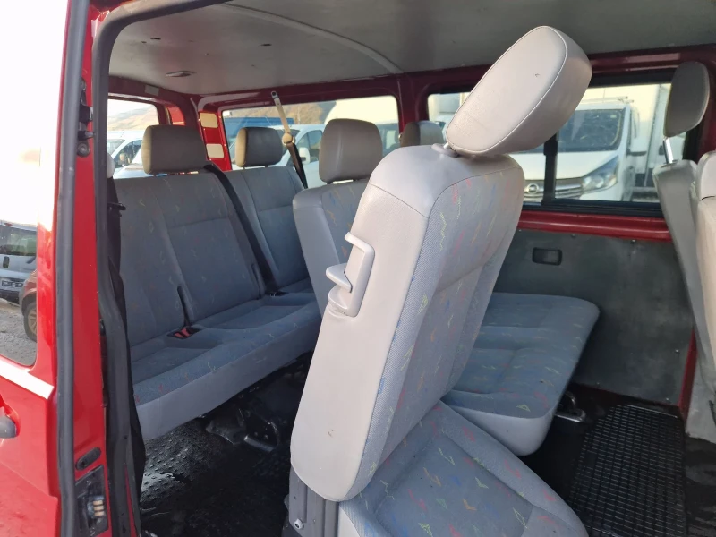 VW Transporter 1.9 TDI LONG, снимка 9 - Бусове и автобуси - 48054940