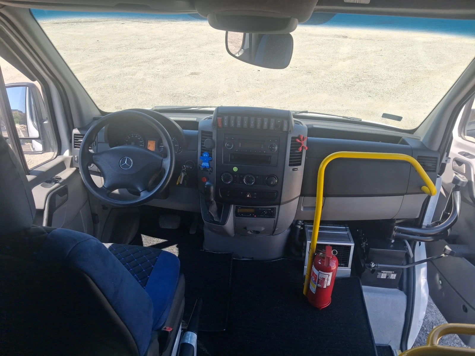 Mercedes-Benz Sprinter 518 Топ състояние , снимка 10 - Бусове и автобуси - 55100674