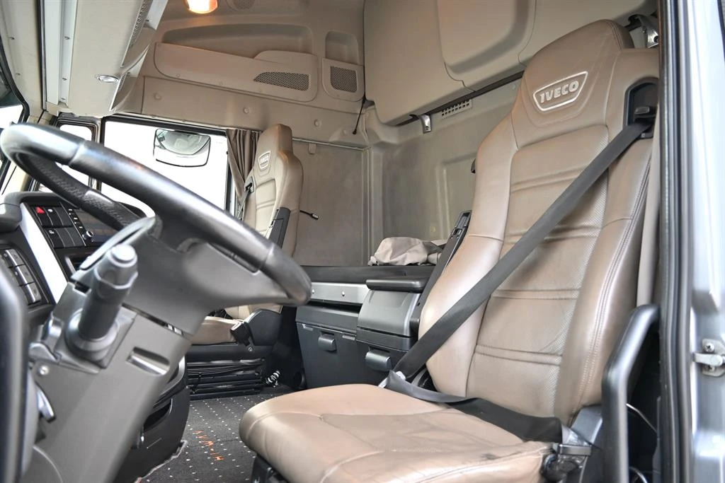 Iveco Stralis 570 Retarder - изображение 10