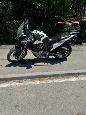 ����� �� �������� �� Honda Xlv 700i
