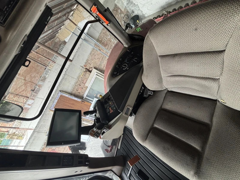 Трактор CASE IH, снимка 8 - Селскостопанска техника - 52834252