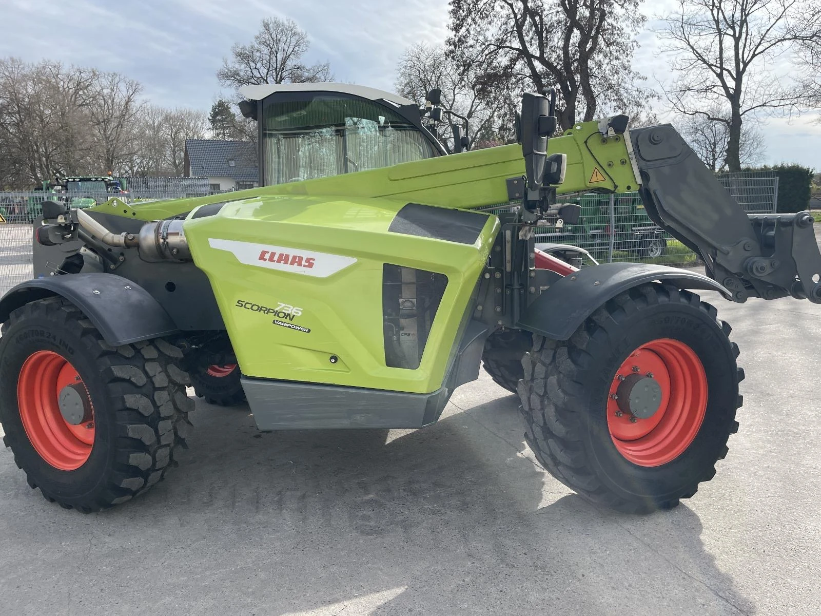 Телескопичен товарач Claas 3 БРОЯ SCORPION 736 VARIPOWER ЛИЗИНГ - изображение 4