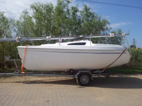 Ветроходна лодка Boat Sales Viko 20 Comfort, снимка 2 - Воден транспорт - 49102945