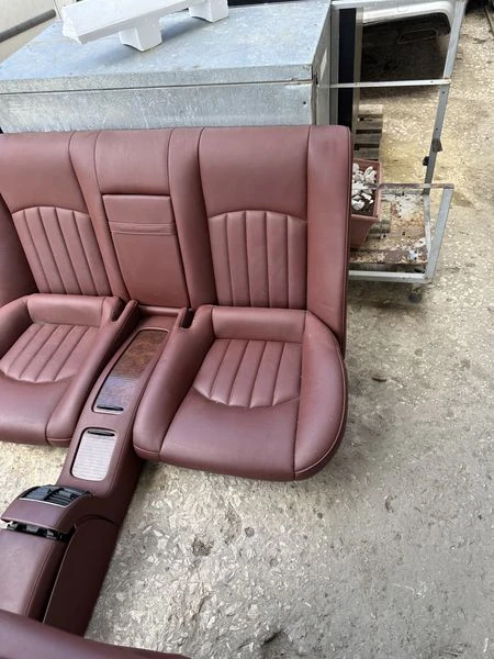 Кожен салон задни седалки подлакътник Mercedes ClS W219 facelift