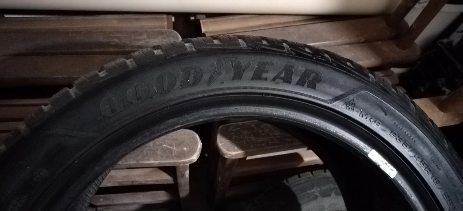 ���� 235/45R18 | Mobile.bg � ����������� 4
