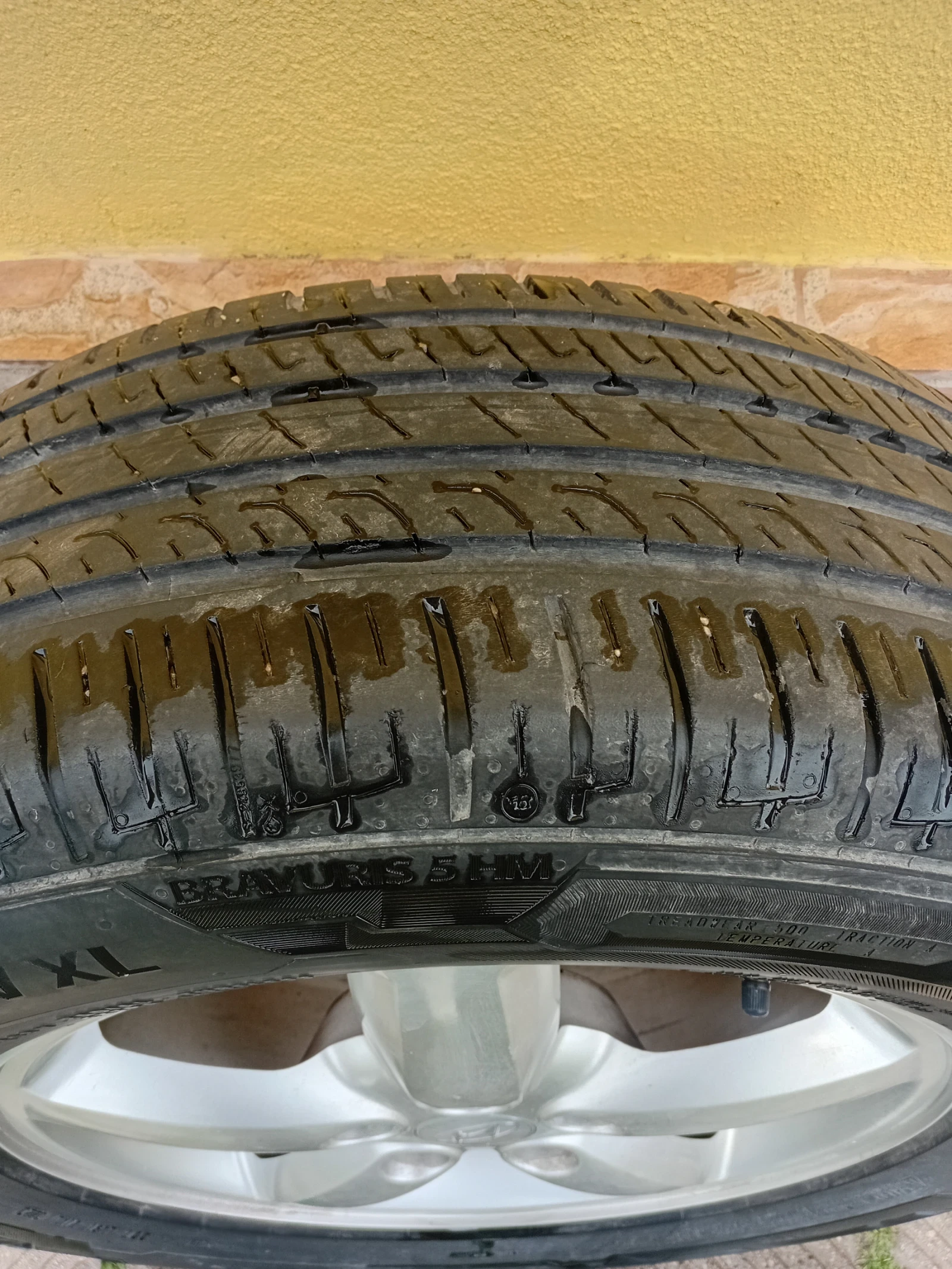 ���� � ������ 235/65R17 �� Hyundai | Mobile.bg � ����������� 2