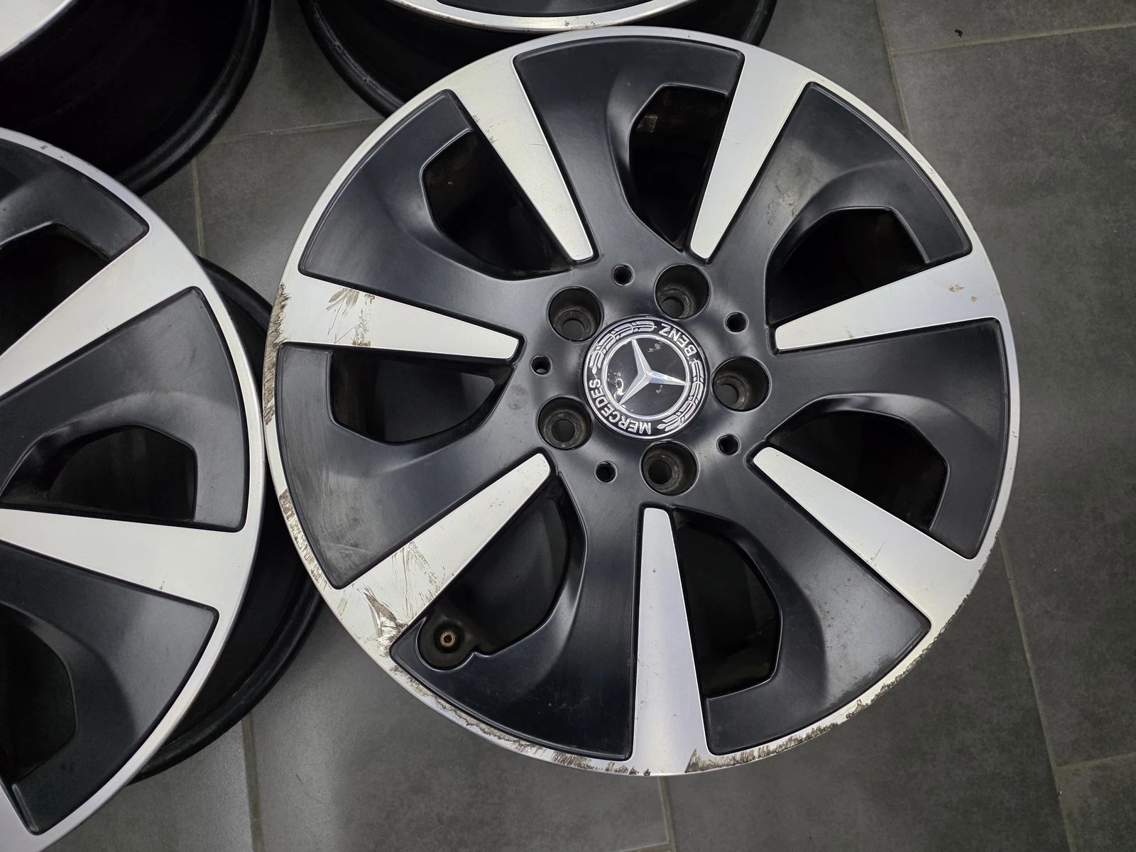 Джанти за Mercedes-Benz, снимка 8 - Гуми и джанти - 56723890