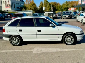 Opel Astra 1.6mi, снимка 2