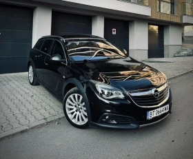 Opel Insignia  Sports Tourer 2.0CDTi 4X4, снимка 1