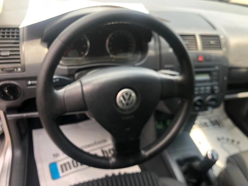 VW Polo 1.4, снимка 14 - Автомобили и джипове - 41836997