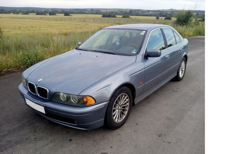 BMW 520, снимка 2 - Автомобили и джипове - 44553835