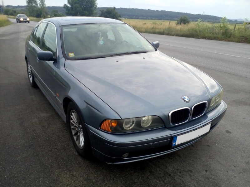 BMW 520, снимка 1 - Автомобили и джипове - 44553835