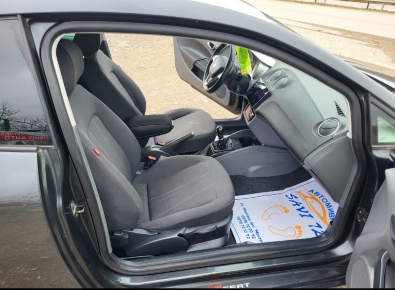 Seat Ibiza 1.4, снимка 8 - Автомобили и джипове - 46393738