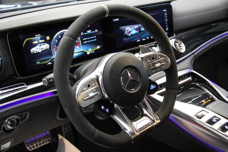 Mercedes-Benz AMG GT 63S/4Matic+ /Burmester/Distronic, снимка 13 - Автомобили и джипове - 46464915
