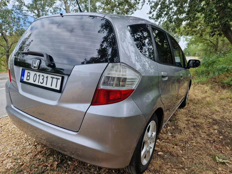 Honda Jazz, снимка 5 - Автомобили и джипове - 47138107