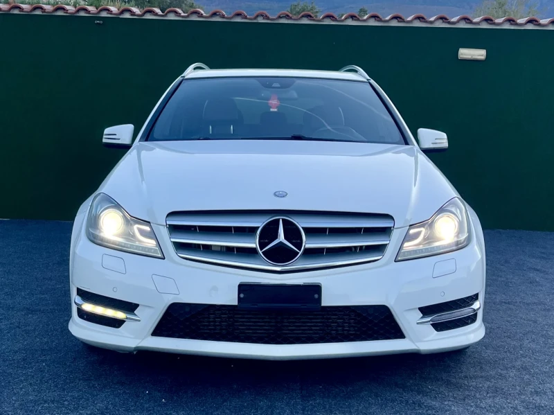 Mercedes-Benz C 250 4 Matic AMG* ЛИЗИНГ, снимка 2 - Автомобили и джипове - 47611085