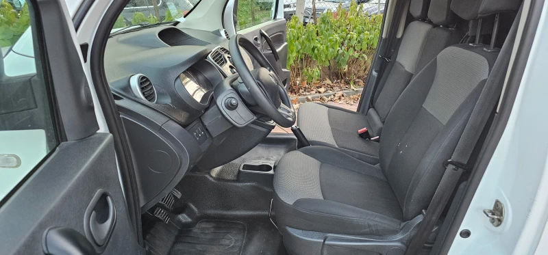 Renault Kangoo 1.5dci TURBO 127000km , снимка 14 - Автомобили и джипове - 47859189