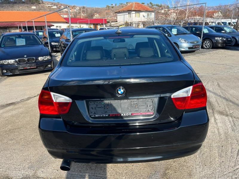 BMW 320 i, снимка 6 - Автомобили и джипове - 48337416