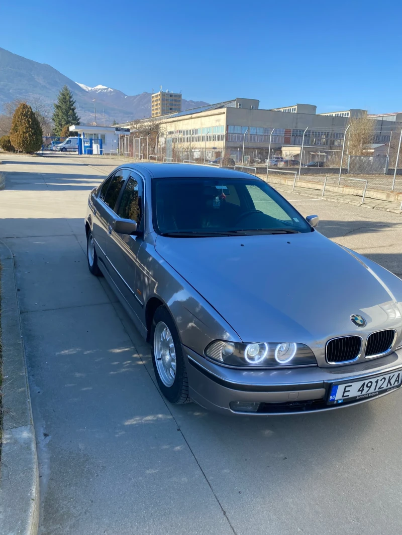 BMW 520, снимка 2 - Автомобили и джипове - 48825665