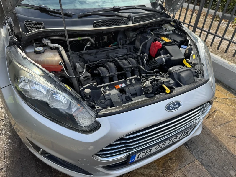 Ford Fiesta Хечбек, снимка 12 - Автомобили и джипове - 49510792