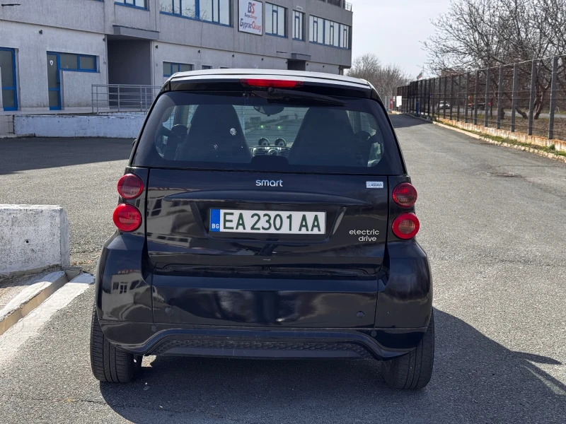 Smart Fortwo Brabus Electric, снимка 4 - Автомобили и джипове - 49472043