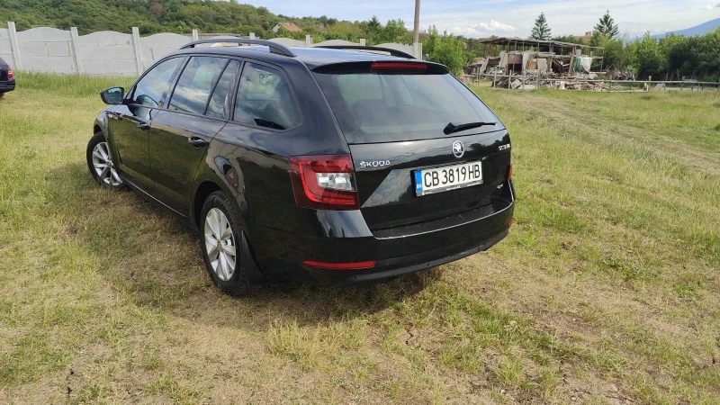 Skoda Octavia, снимка 5 - Автомобили и джипове - 52509784