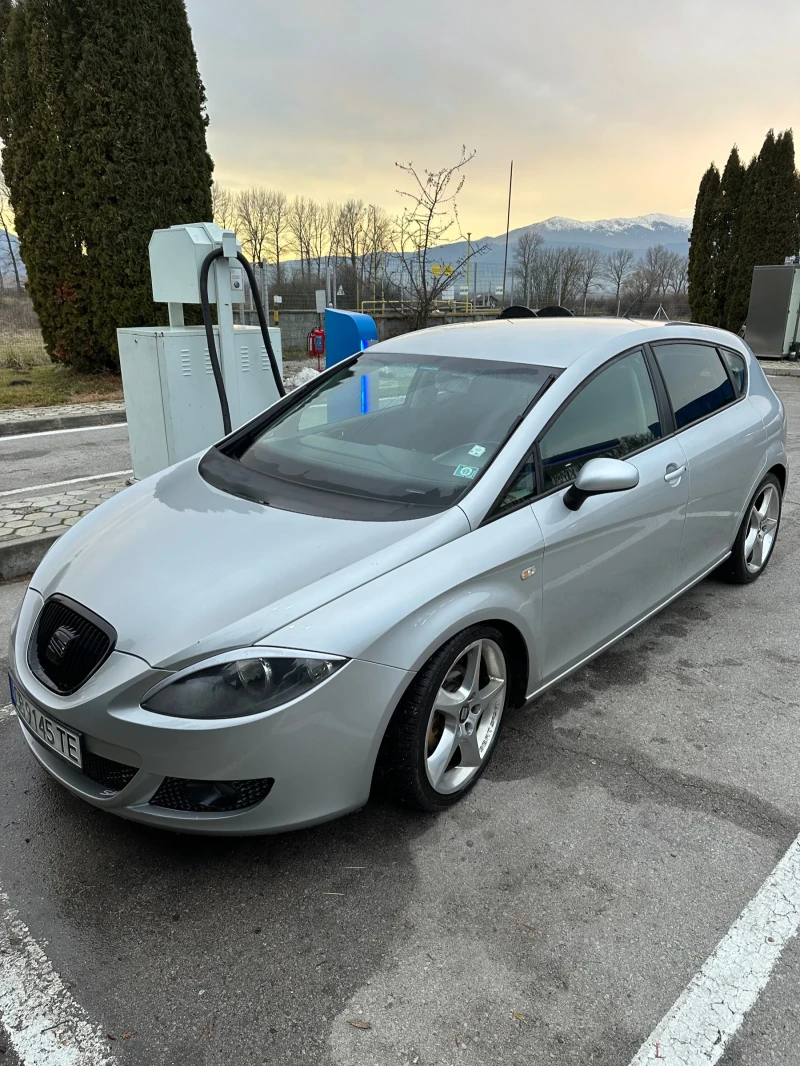 Seat Leon, снимка 2 - Автомобили и джипове - 52395698