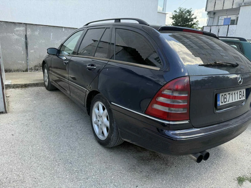 Mercedes-Benz C 220, снимка 10 - Автомобили и джипове - 51969798