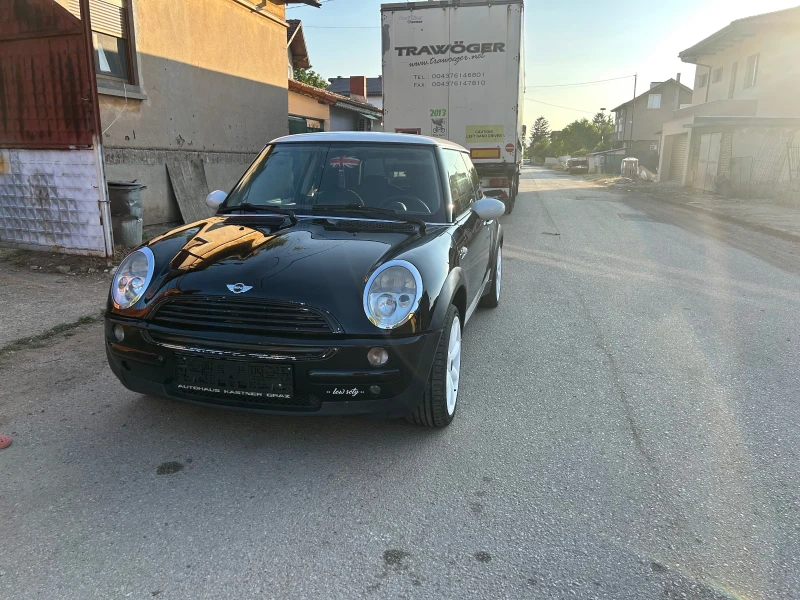Mini One 1.6, снимка 2 - Автомобили и джипове - 52276064