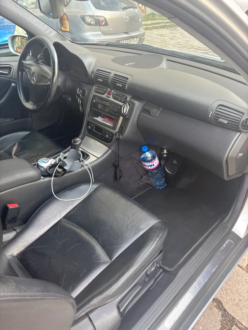 Mercedes-Benz C 200 Kompresor Газ/Бензин, снимка 7 - Автомобили и джипове - 52566325