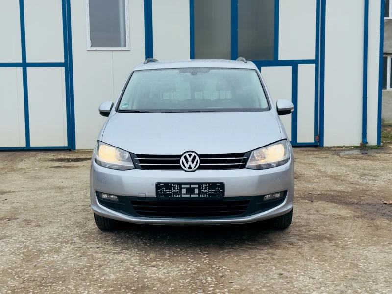 VW Sharan 2.0 TDI 140к.с. Автомат-Нави-Темпомат, снимка 3 - Автомобили и джипове - 52664301