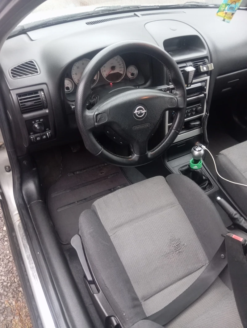 Opel Astra 2.0DTI, снимка 5 - Автомобили и джипове - 52792392
