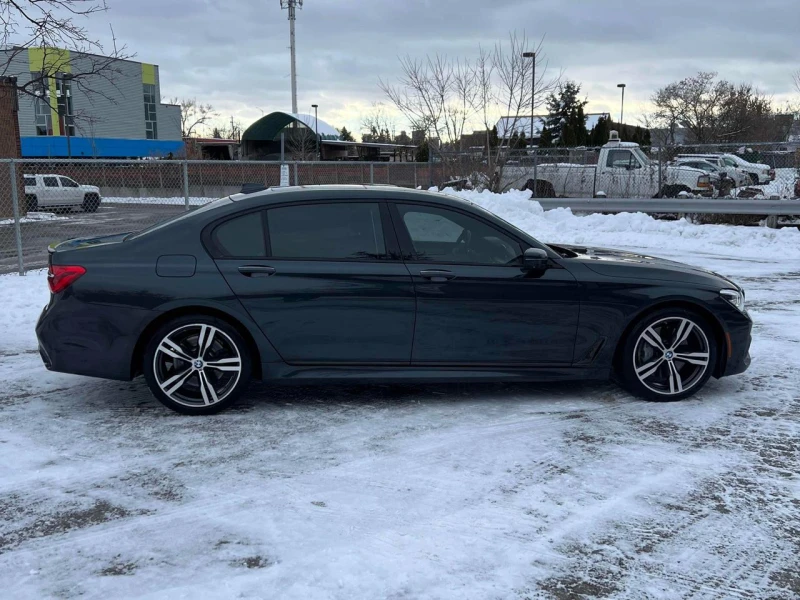 BMW 750 750Li* HeadUp* Обдух* 360* Distronic* , снимка 3 - Автомобили и джипове - 52802690