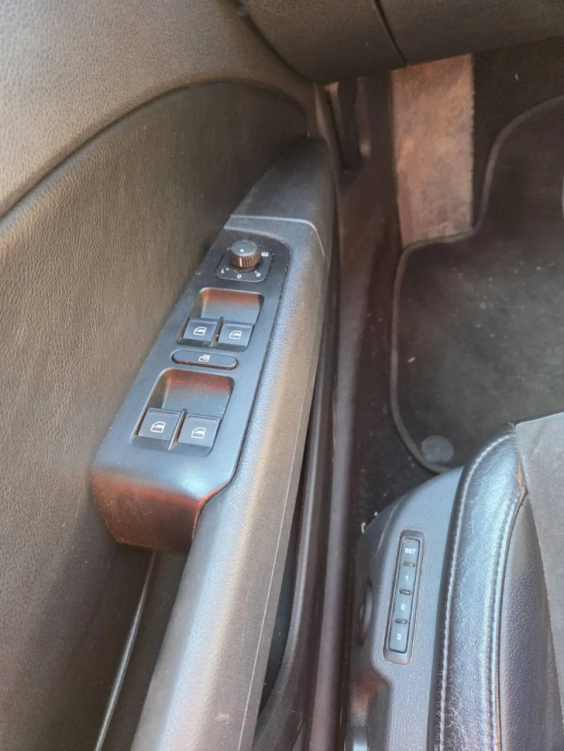 Skoda Superb 3.6 fsi 4x4, снимка 13 - Автомобили и джипове - 53181168