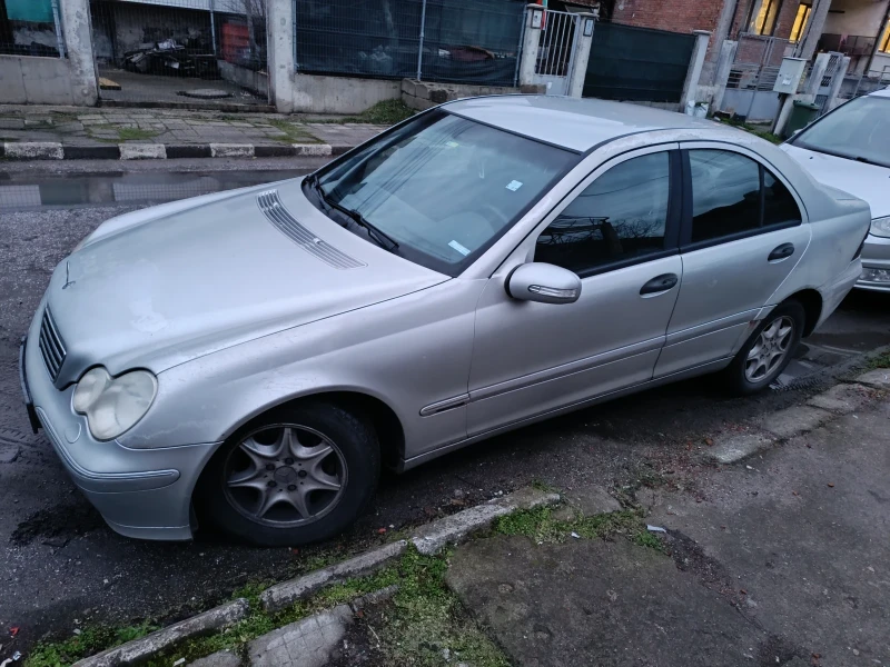 Mercedes-Benz C 200 W203, снимка 6 - Автомобили и джипове - 53204669