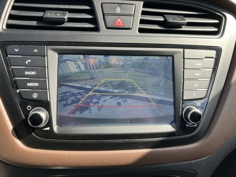 Hyundai I20 1.0Т, снимка 10 - Автомобили и джипове - 53214569
