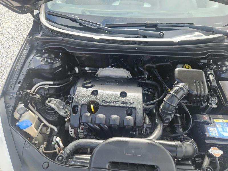 Kia Ceed, снимка 12 - Автомобили и джипове - 53440760