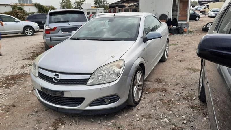 Opel Astra 1.6 i - [1] 