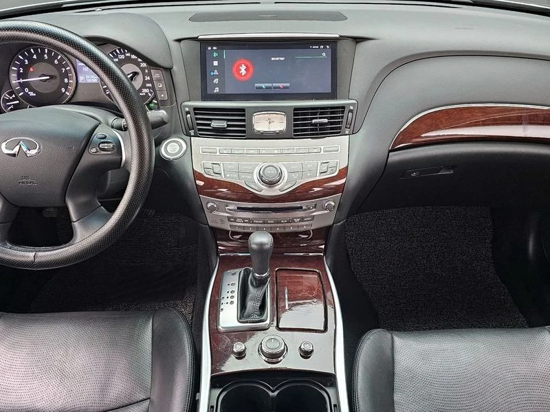 Infiniti Q70 3.7 Automatic, снимка 8 - Автомобили и джипове - 55597783