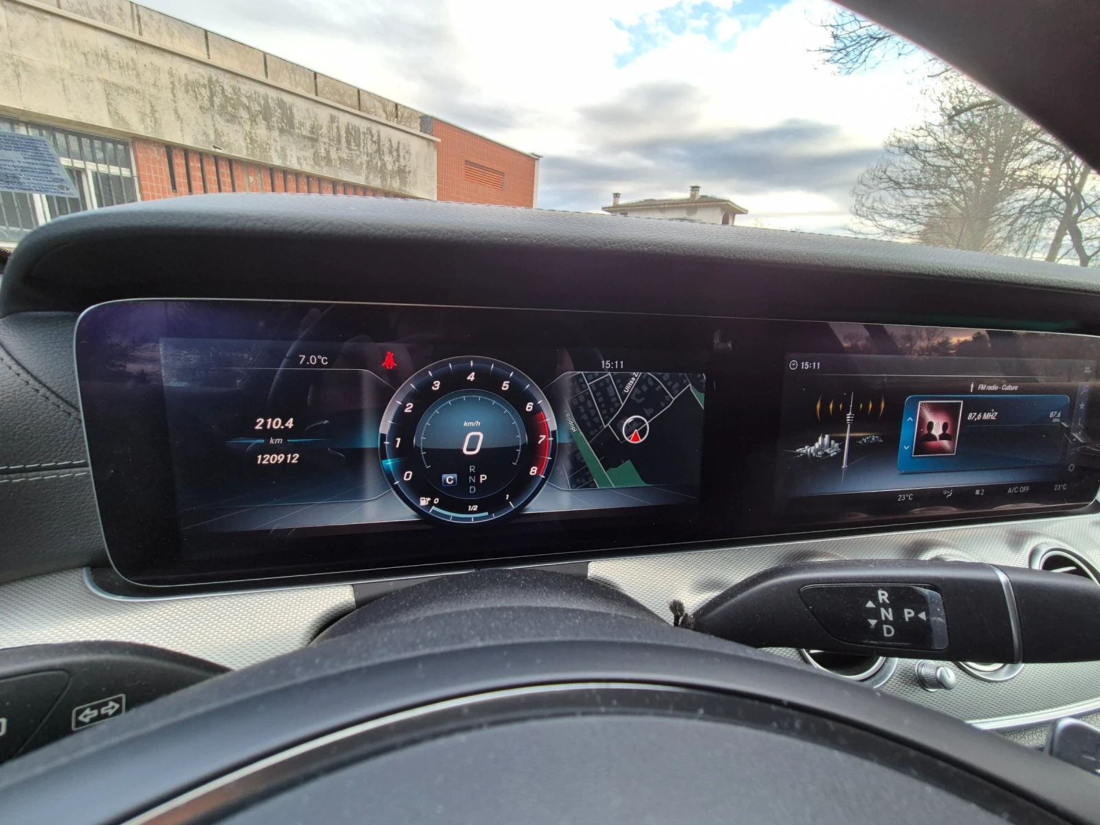 Mercedes-Benz E 400  AMG-LINE-NIGHT/4-Matic/Massage/360 /Distronic | Mobile.bg   15