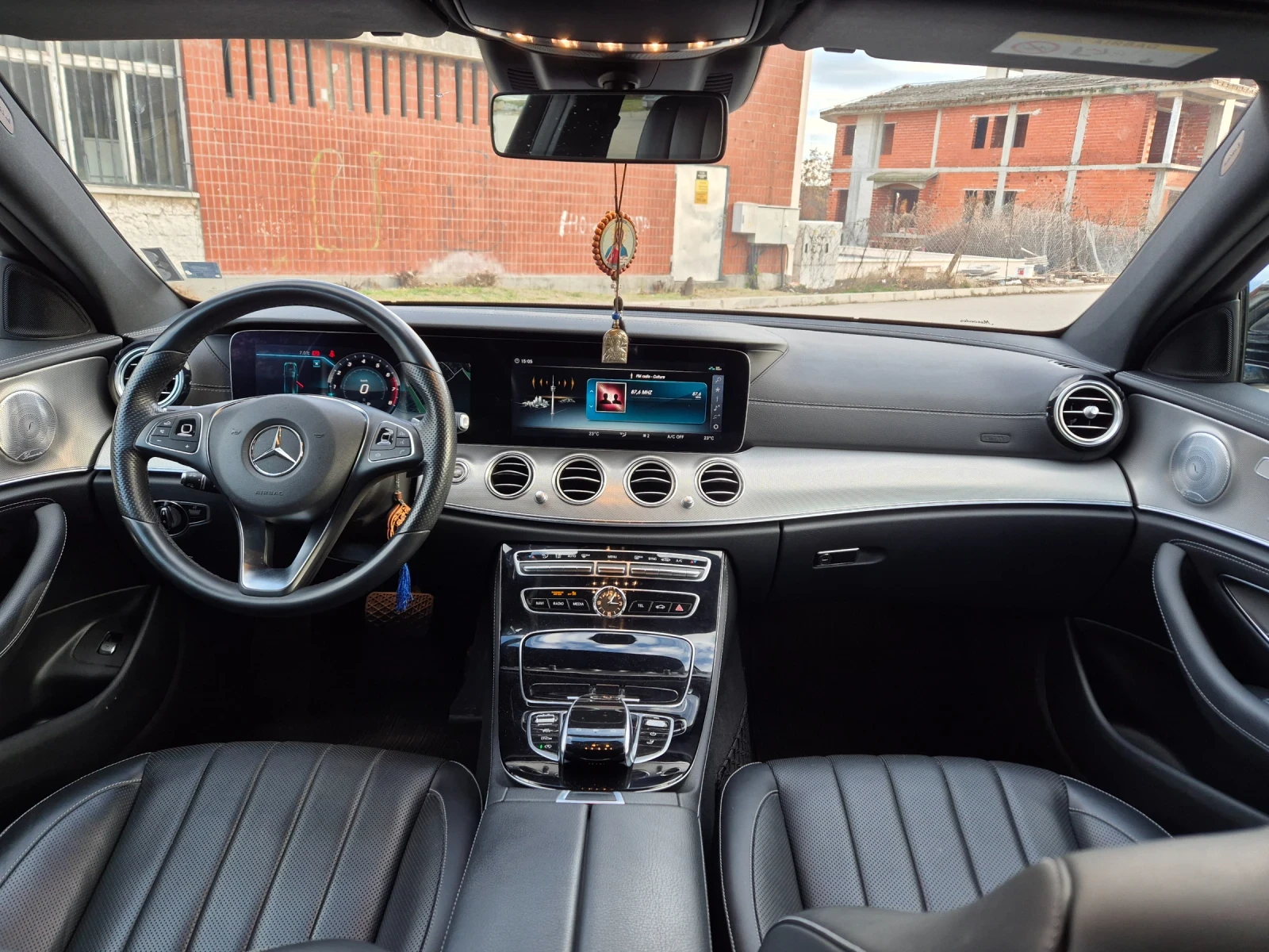 Mercedes-Benz E 400  AMG-LINE-NIGHT/4-Matic/Massage/360 /Distronic | Mobile.bg   13