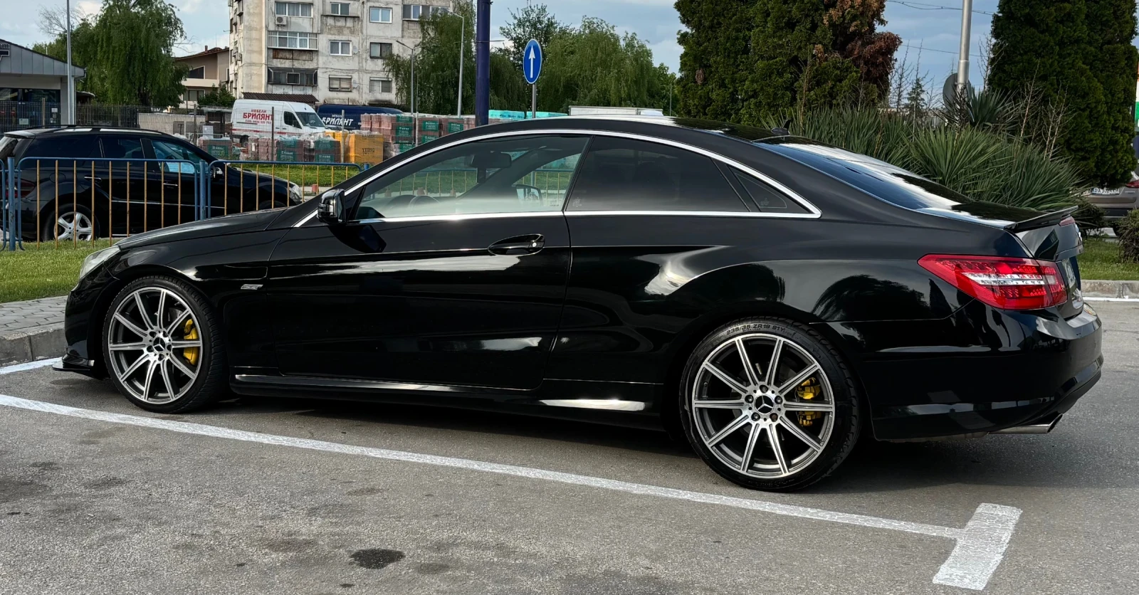 Mercedes-Benz E 350  - изображение 2