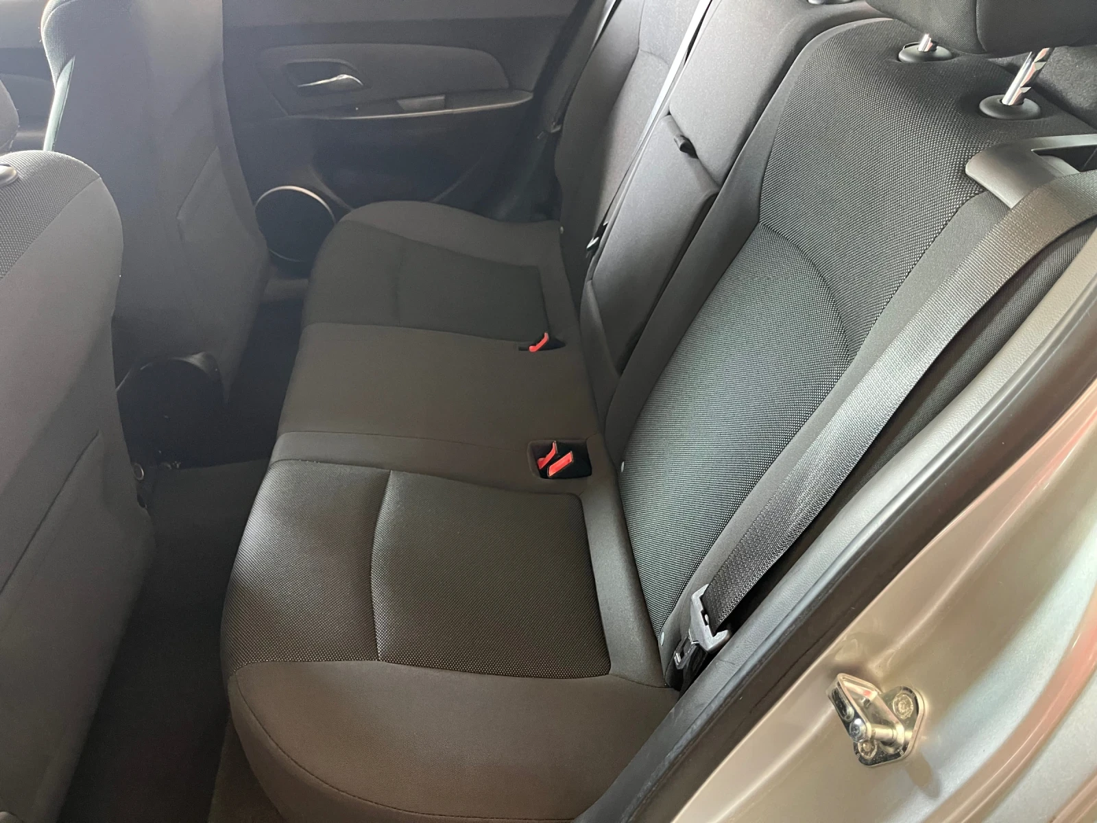 Chevrolet Cruze 2.0 Diesel  - изображение 9