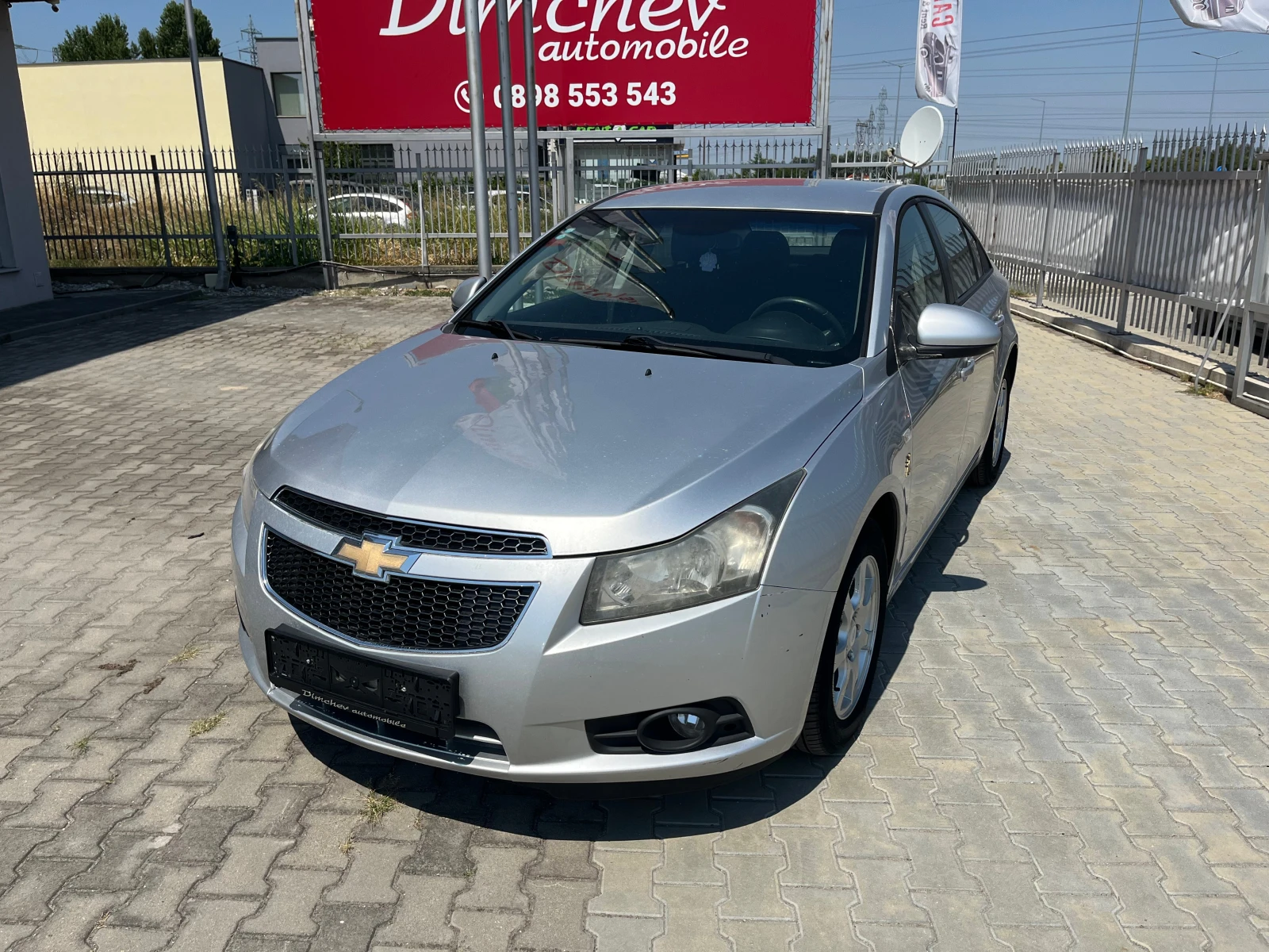 Chevrolet Cruze 2.0 Diesel  - изображение 2