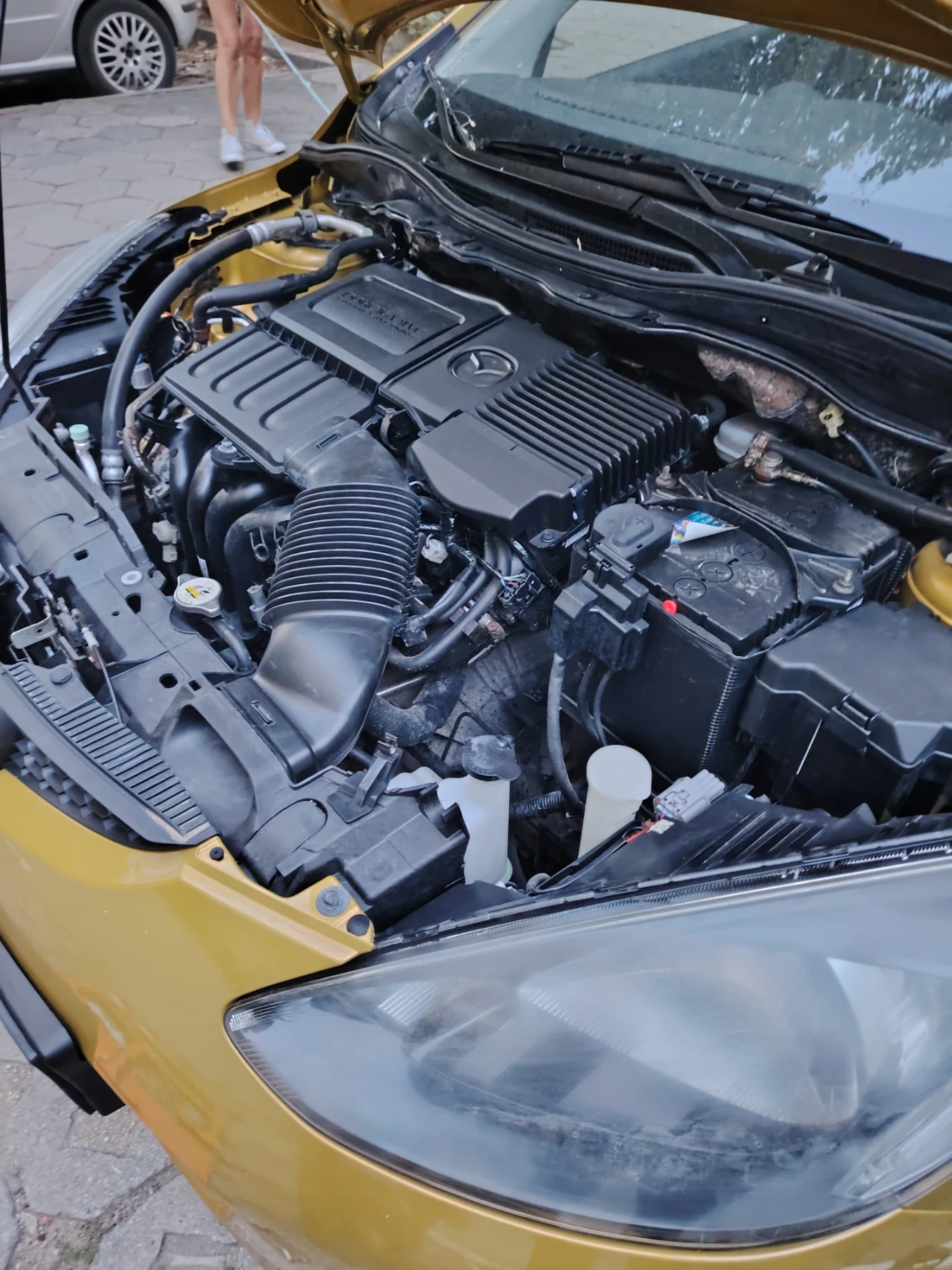 Mazda 2 1, 4 бензин  - изображение 9