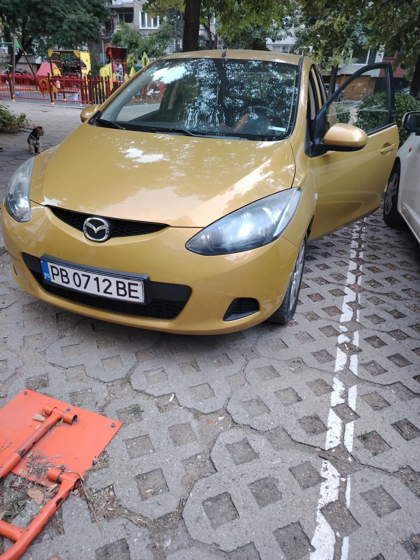 Mazda 2 1, 4 бензин  - изображение 6