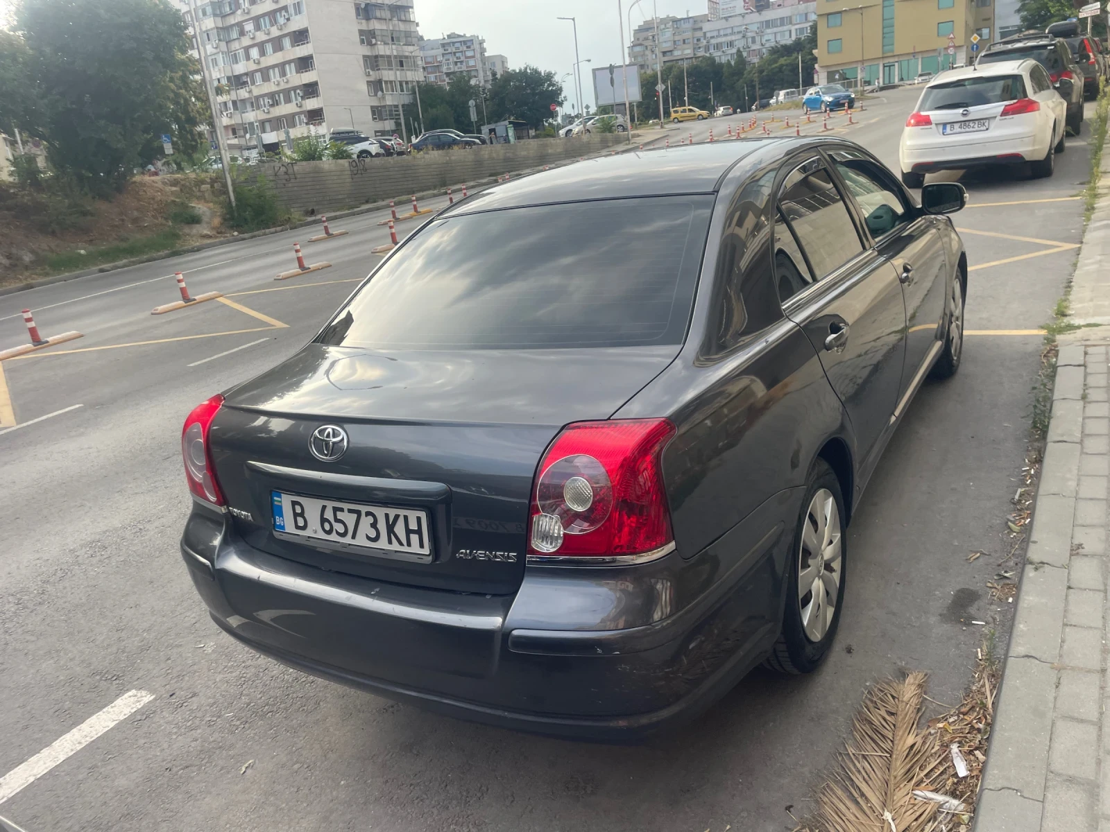 Toyota Avensis 1.8 - изображение 5