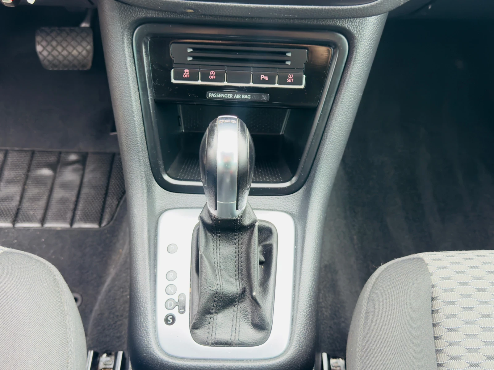 VW Sharan 2.0 TDI 140к.с. Автомат-Нави-Темпомат - изображение 8