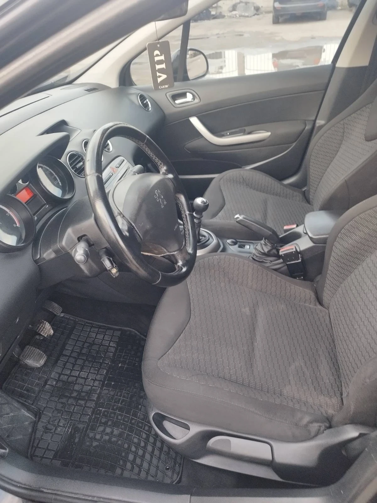 Peugeot 308 SW - изображение 9