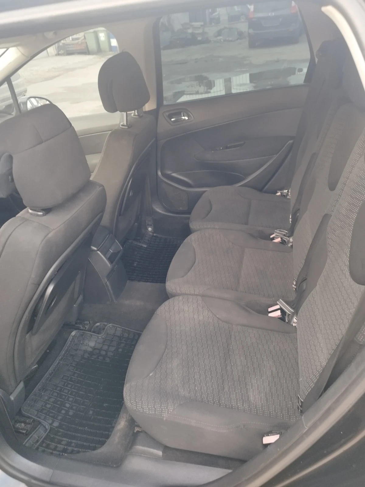 Peugeot 308 SW - изображение 10